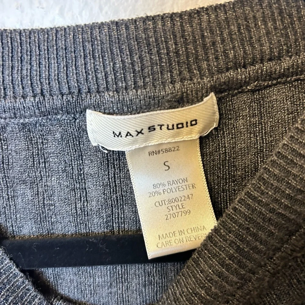 Max Studio Ribbed Sweater Grey Size Small - Picture 5 of 6